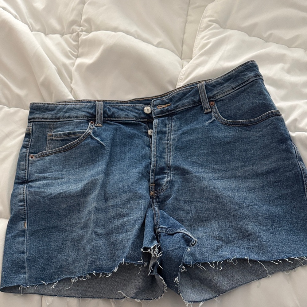 Old Navy Distressed Blue Jean Shorts